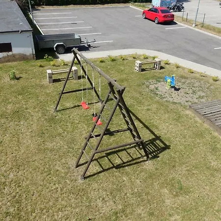 Raua 15 * Tartu